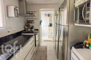 Image 9 - 449451