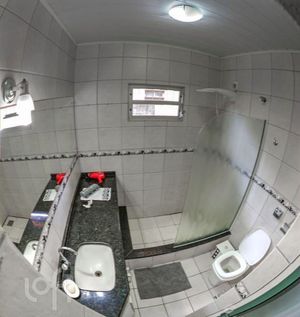 Image 5 - 449979
