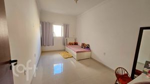 Image 15 - 450315