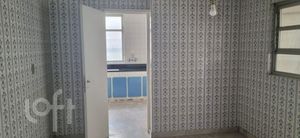 Image 15 - 450331