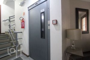 Image 4 - 450427
