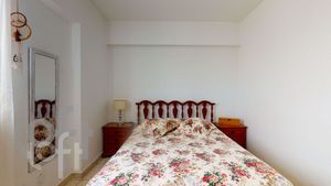 Image 30 - 450560