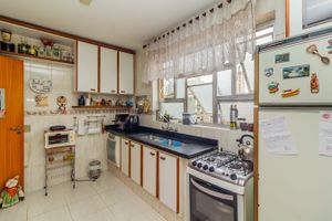 Image 21 - 451119