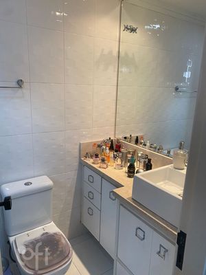 Image 12 - 451131