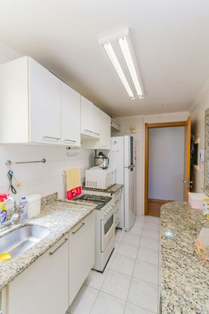 Image 39 - 451197