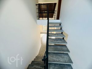 Image 19 - 451260