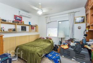 Image 19 - 452456