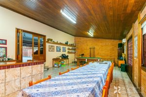 Image 17 - 452531