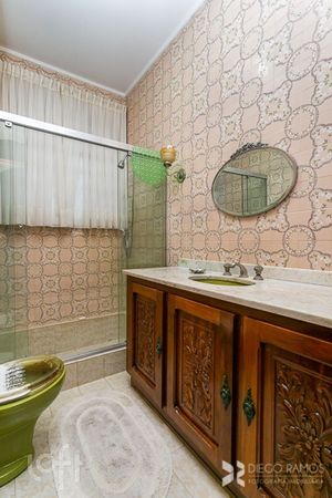 Image 15 - 452531