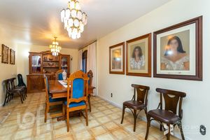 Image 6 - 452531