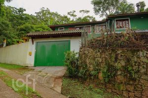 Image 1 - 452786