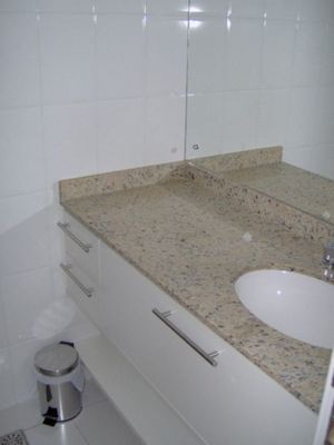 Image 38 - 4529