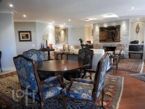 Image 4 - 454391