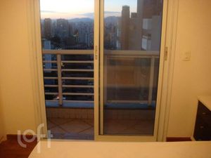 Image 11 - 454441