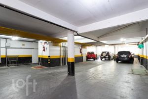 Image 16 - 456996