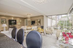 Image 4 - 4579