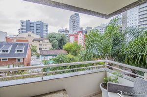 Image 19 - 4579