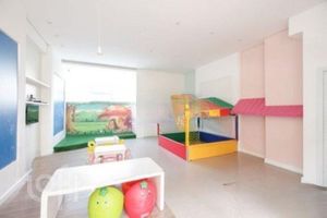 Image 19 - 458061
