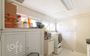 Image 21 - 458276