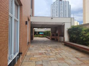 Image 22 - 458609