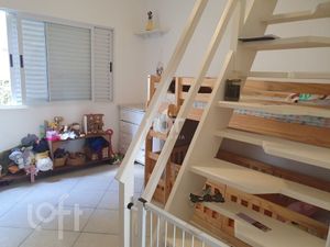 Image 8 - 460215