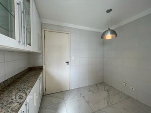 Image 18 - 460328