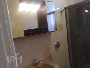 Image 8 - 460351