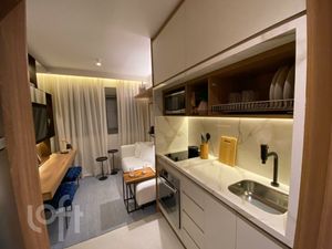 Image 9 - 461908