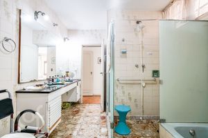 Image 17 - 462368