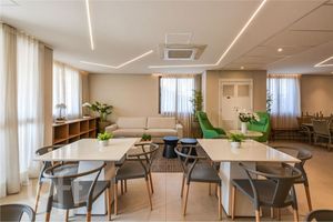Image 20 - 462412