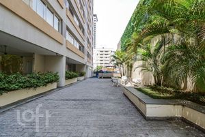 Image 44 - 463427