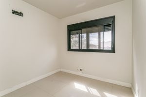 Image 16 - 4644