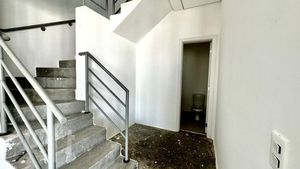 Image 32 - 466068