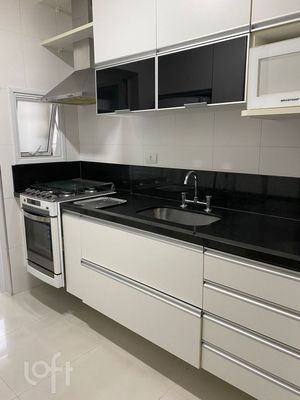 Image 13 - 466311
