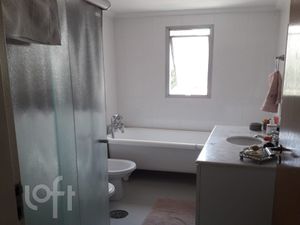 Image 20 - 466755