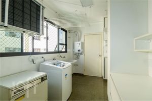 Image 30 - 468375