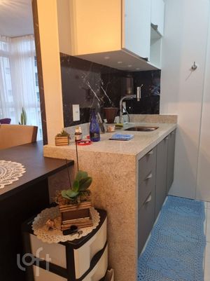 Image 7 - 468830