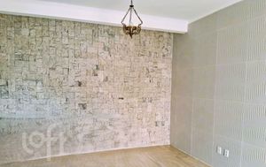 Image 35 - 469015