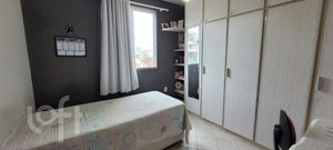 Image 17 - 469520