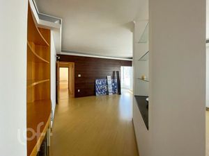 Image 11 - 469622