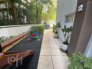 Image 29 - 469870