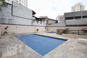 Image 29 - 472218
