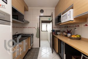 Image 24 - 472218