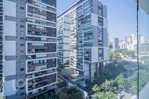 Image 26 - 472541