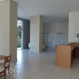 Image 25 - 472987