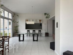 Image 21 - 472987