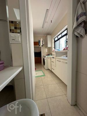 Image 24 - 473510