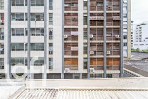 Image 1 - 474376