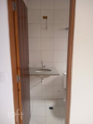 Image 9 - 475332