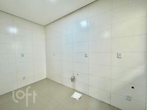 Image 8 - 476872
